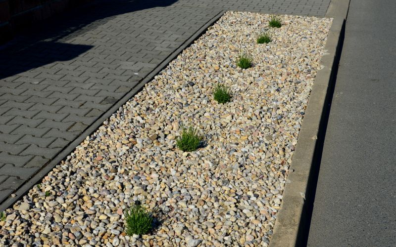Landscaped Pea Gravel Area